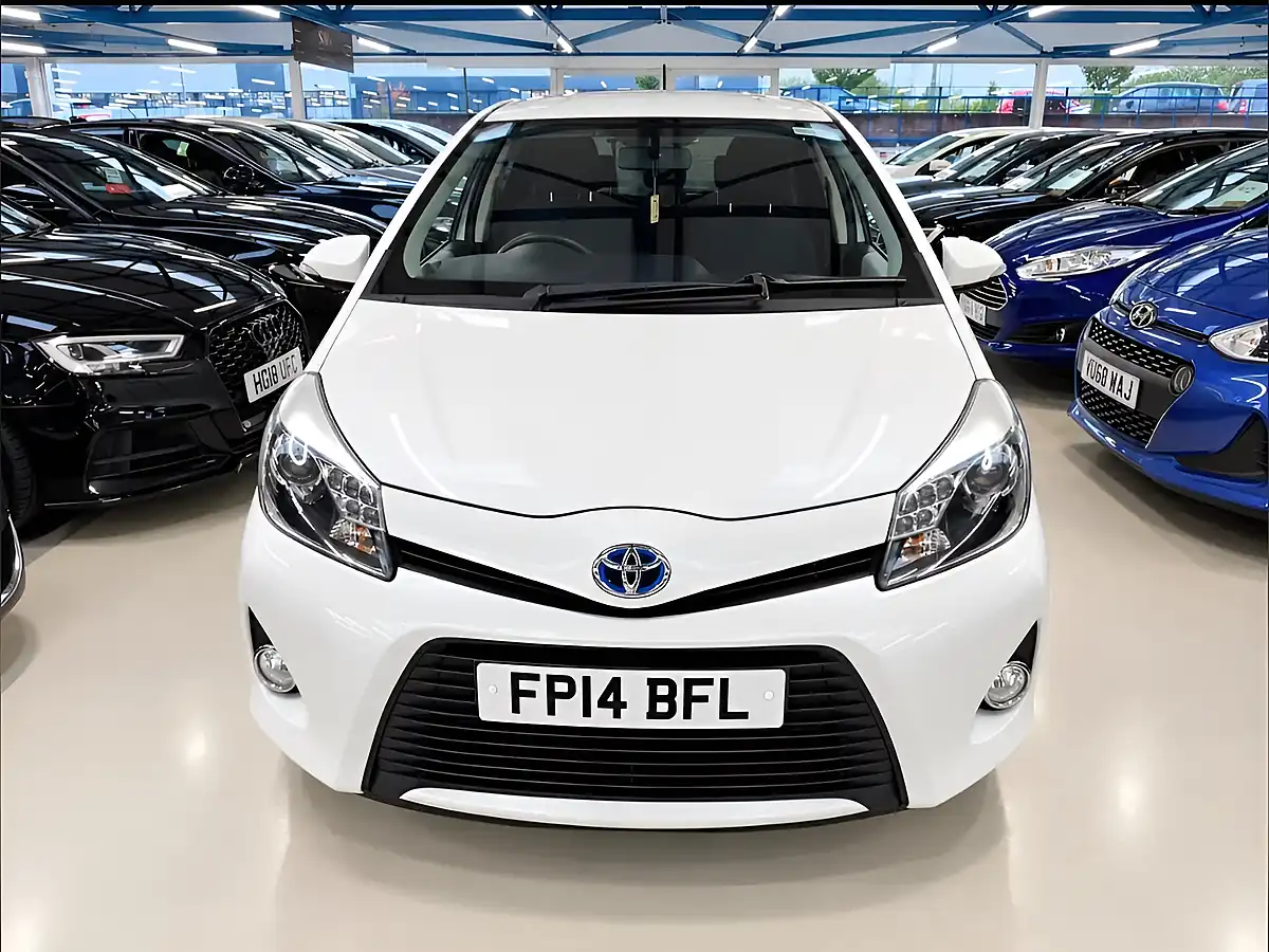 Used 2014 Toyota Yaris Icon Plus White - Interior and Exterior details 2