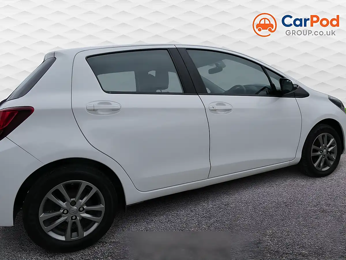 Used 2014 Toyota Yaris Icon White - Interior and Exterior details 19