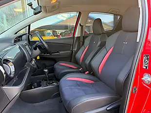 Used 2014 Toyota Yaris RS Gs Red - Interior and Exterior details 14