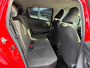 Used 2014 Toyota Yaris Tr Multidrive S Red - Interior and Exterior details 17
