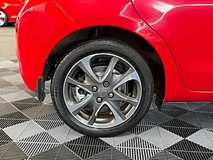 Used 2014 Toyota Yaris Trend Chilli Red - Interior and Exterior details 11