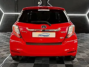 Used 2014 Toyota Yaris Trend Chilli Red - Interior and Exterior details 12