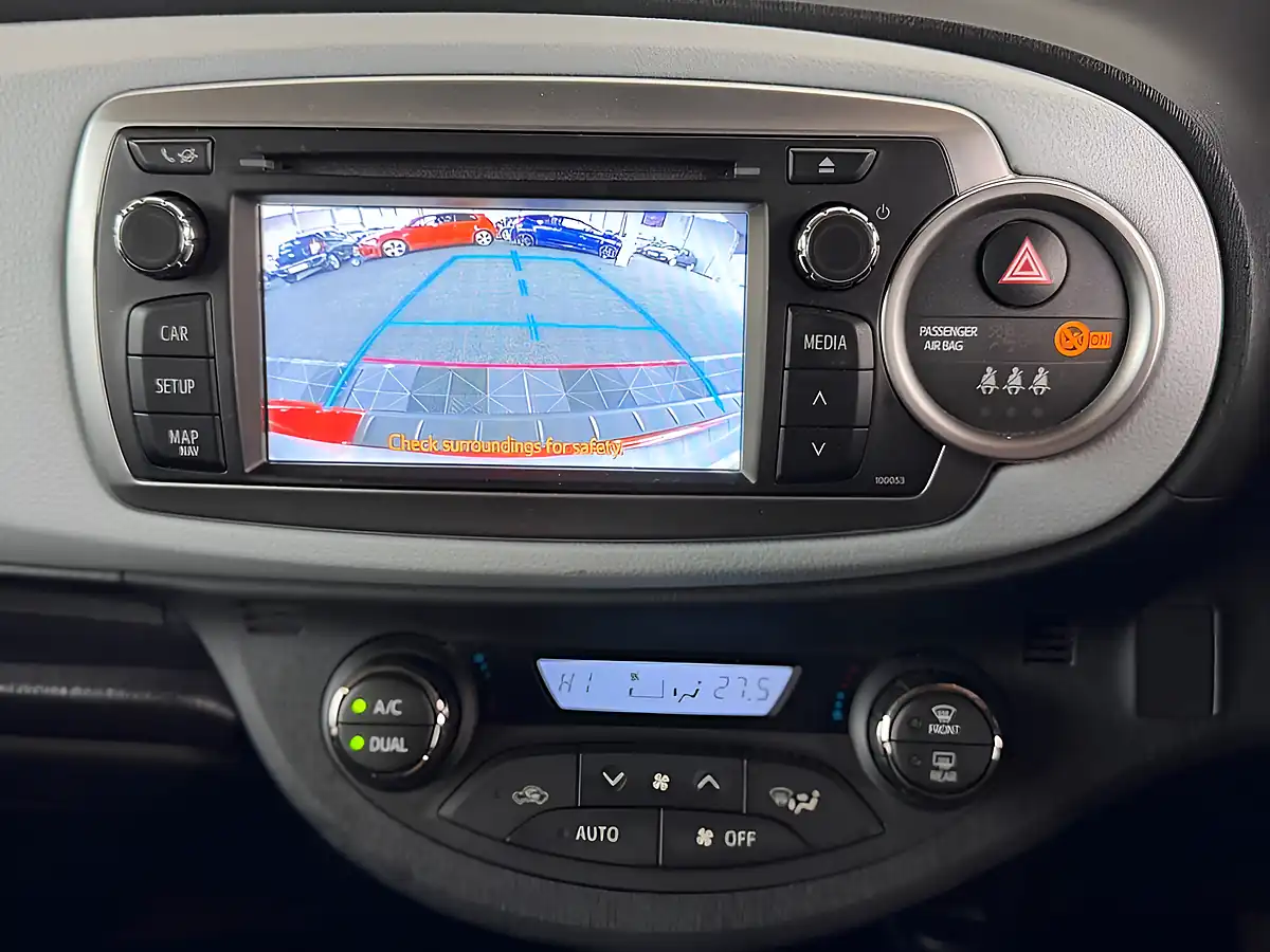 Used 2014 Toyota Yaris Trend Chilli Red - Interior and Exterior details 15