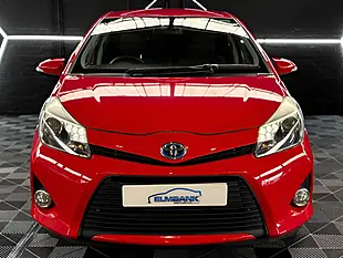 Used 2014 Toyota Yaris Trend Chilli Red - Interior and Exterior details 19