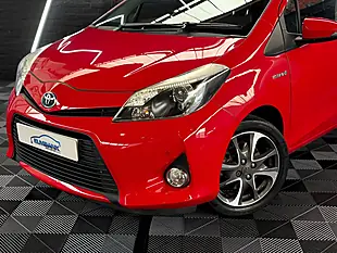 Used 2014 Toyota Yaris Trend Chilli Red - Interior and Exterior details 2