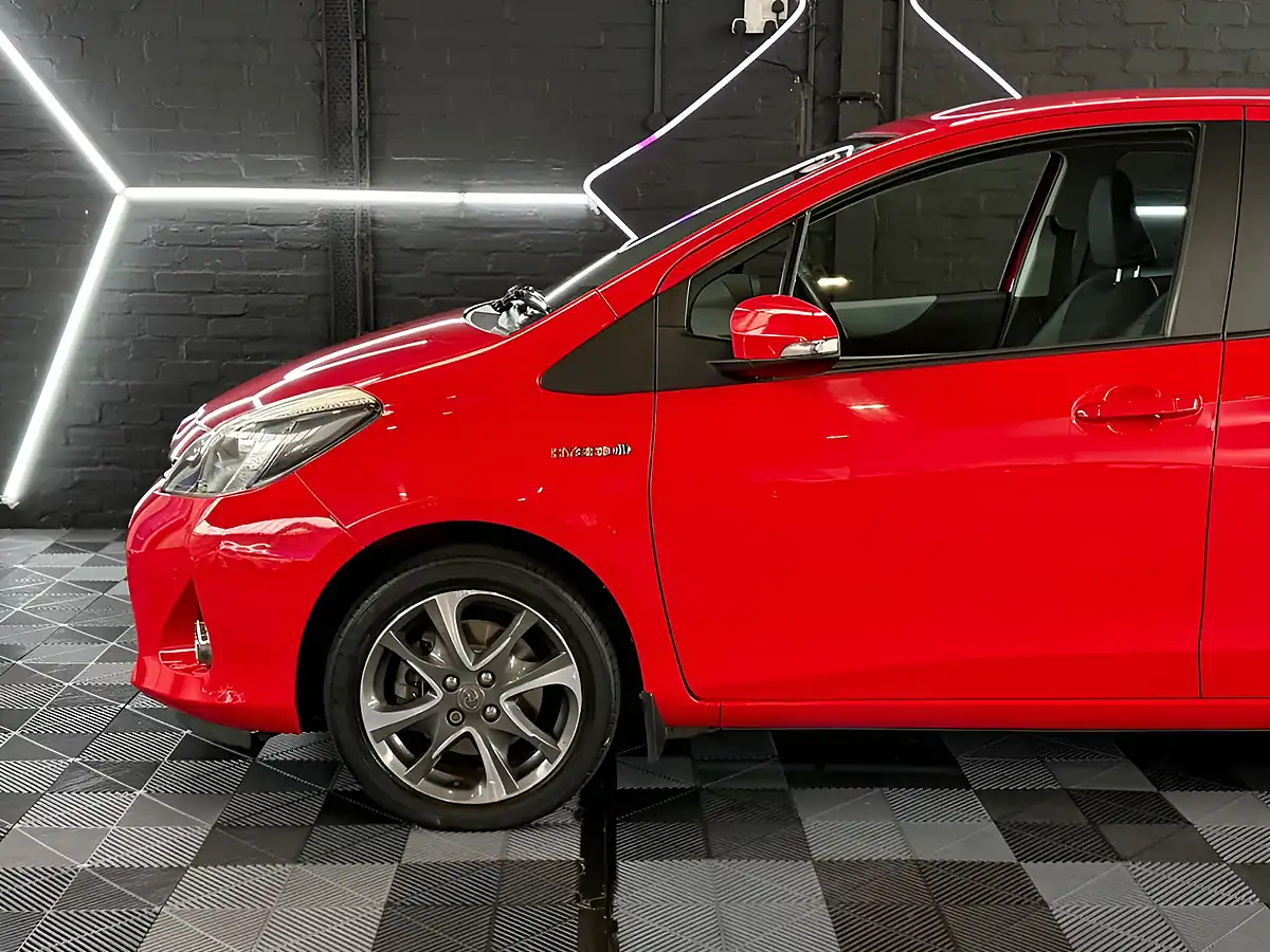 Used 2014 Toyota Yaris Trend Chilli Red - Interior and Exterior details 6
