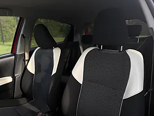 Used 2014 Toyota Yaris Trend Red - Interior and Exterior details 7