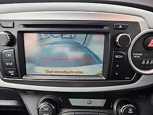 Used 2014 Toyota Yaris Trend Silver - Interior and Exterior details 18
