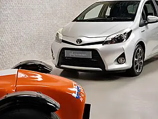 Used 2014 Toyota Yaris Trend Tyrol Silver - Interior and Exterior details 14