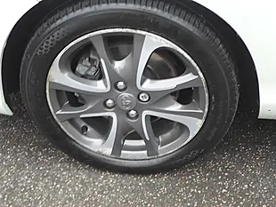 Used 2014 Toyota Yaris Trend White - Interior and Exterior details 14