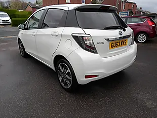 Used 2014 Toyota Yaris Trend White - Interior and Exterior details 2