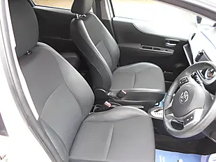 Used 2014 Toyota Yaris Trend White - Interior and Exterior details 4