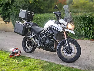 Used 2014 Triumph Explorer Xc White - Interior and Exterior details 3