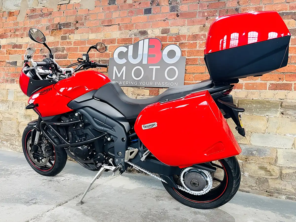 Used 2014 Triumph Tiger 1050 Sport Red - Interior and Exterior details 13