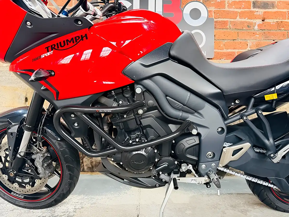 Used 2014 Triumph Tiger 1050 Sport Red - Interior and Exterior details 16