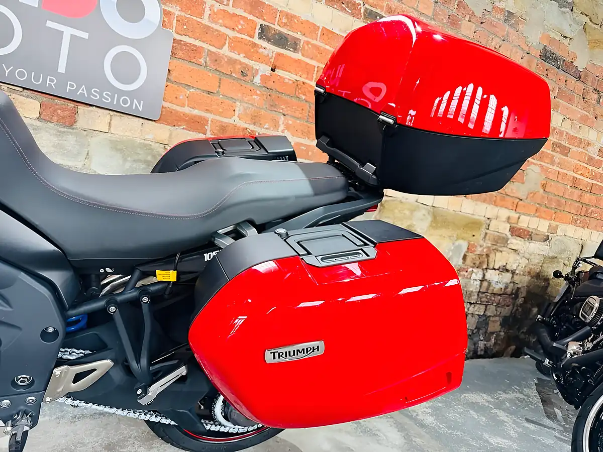 Used 2014 Triumph Tiger 1050 Sport Red - Interior and Exterior details 17