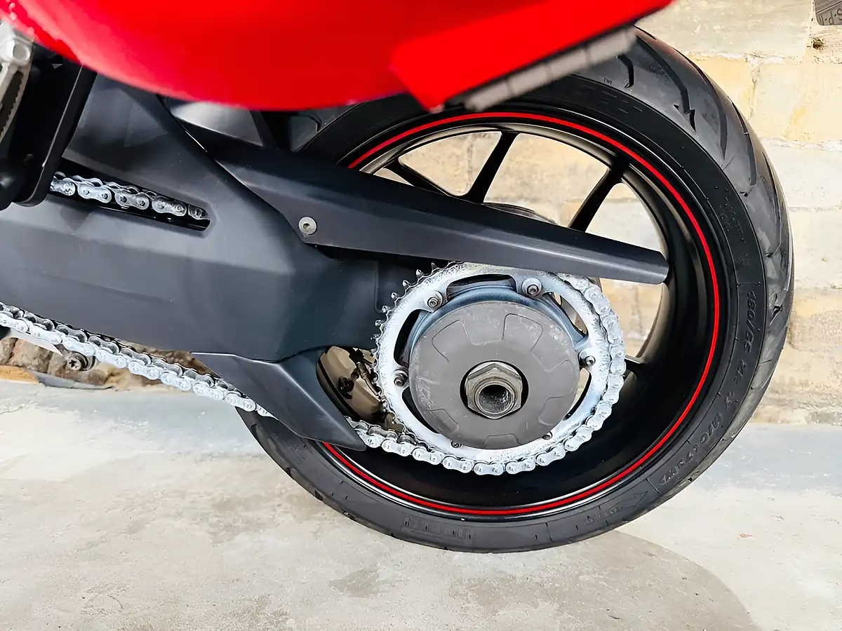 Used 2014 Triumph Tiger 1050 Sport Red - Interior and Exterior details 18
