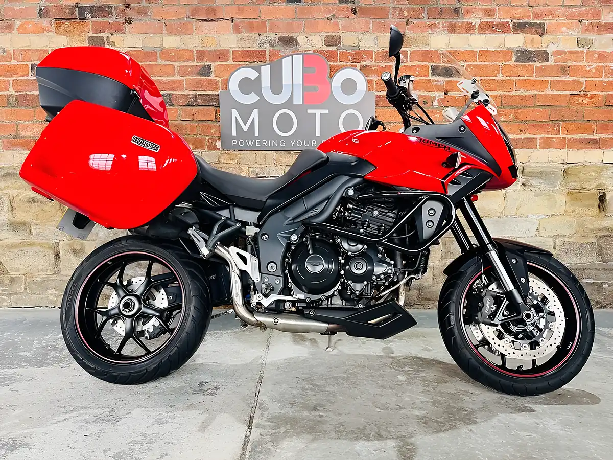 Used 2014 Triumph Tiger 1050 Sport Red - Interior and Exterior details 2