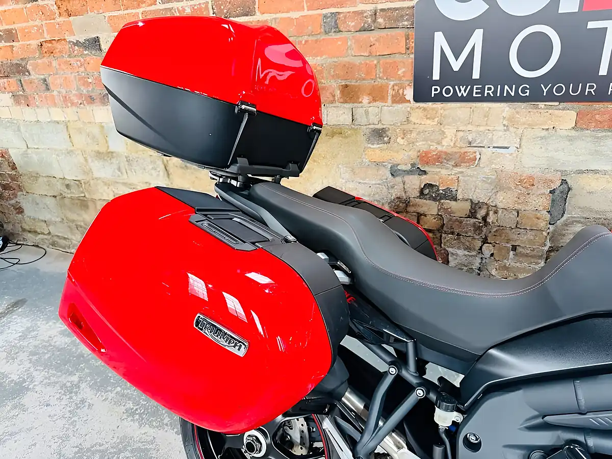 Used 2014 Triumph Tiger 1050 Sport Red - Interior and Exterior details 9
