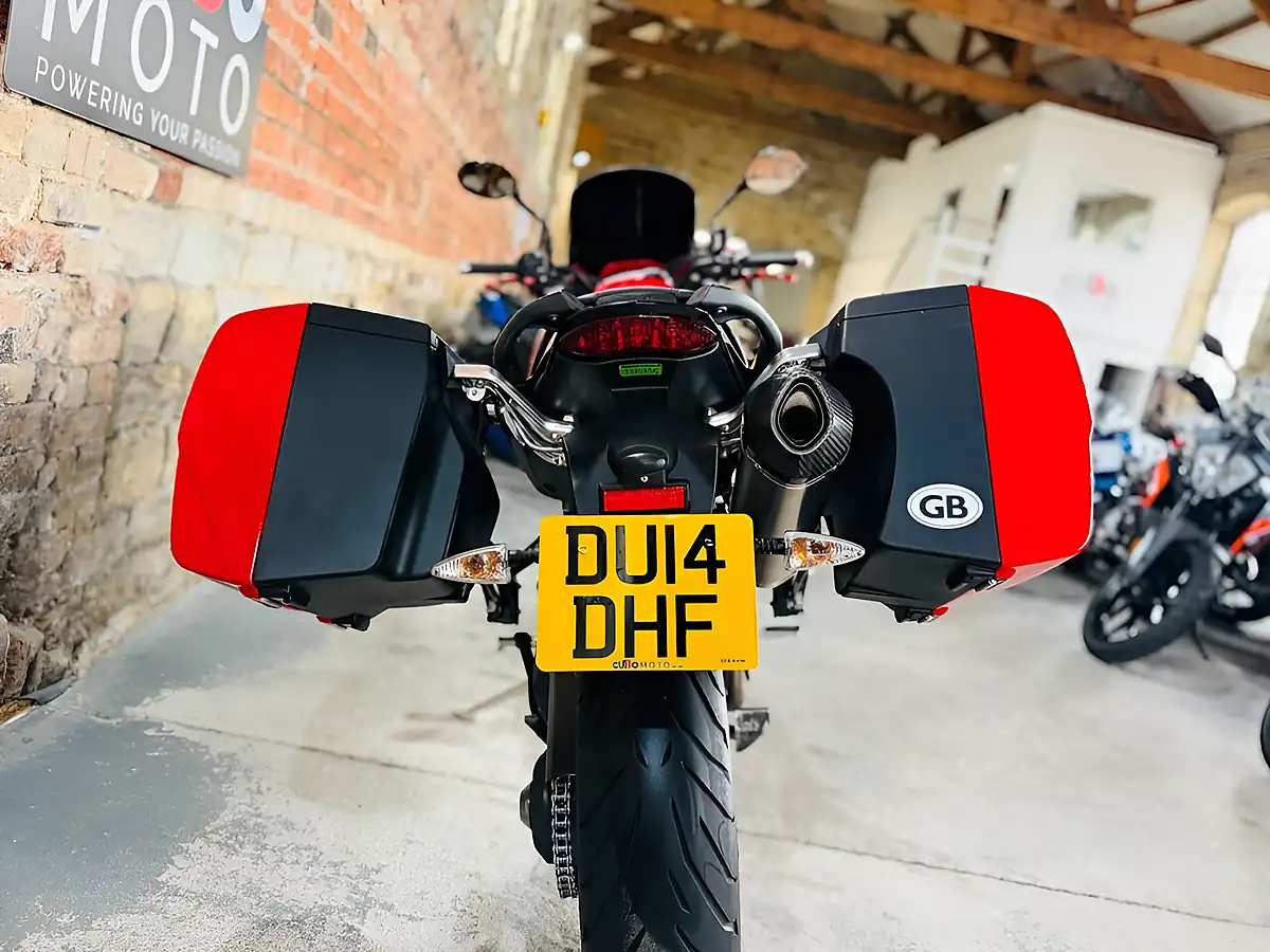 Used 2014 Triumph Tiger 1050 Sport Red - Interior and Exterior details 18