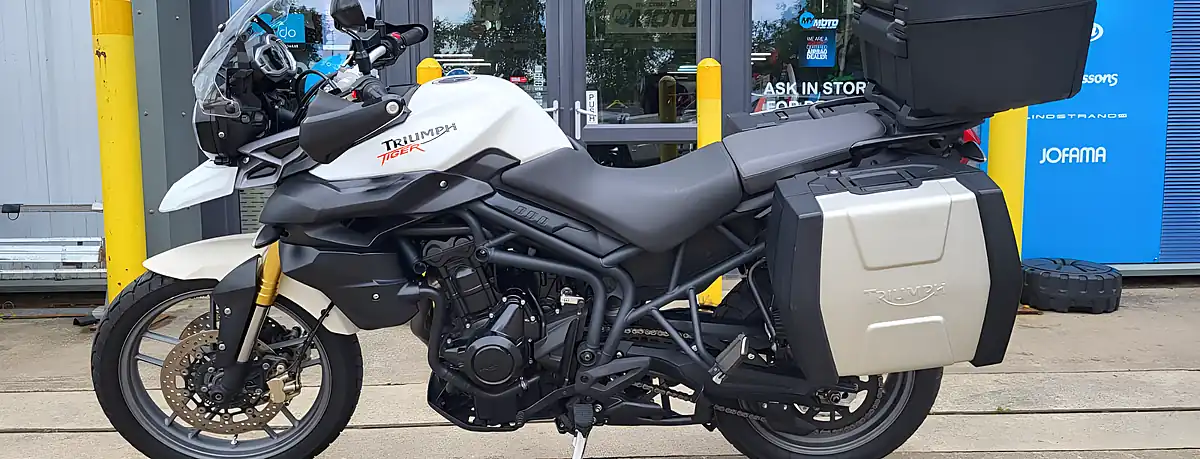 Used 2014 Triumph Tiger 800 Abs - Interior and Exterior details 2