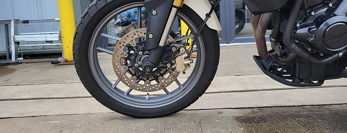 Used 2014 Triumph Tiger 800 Abs - Interior and Exterior details 9