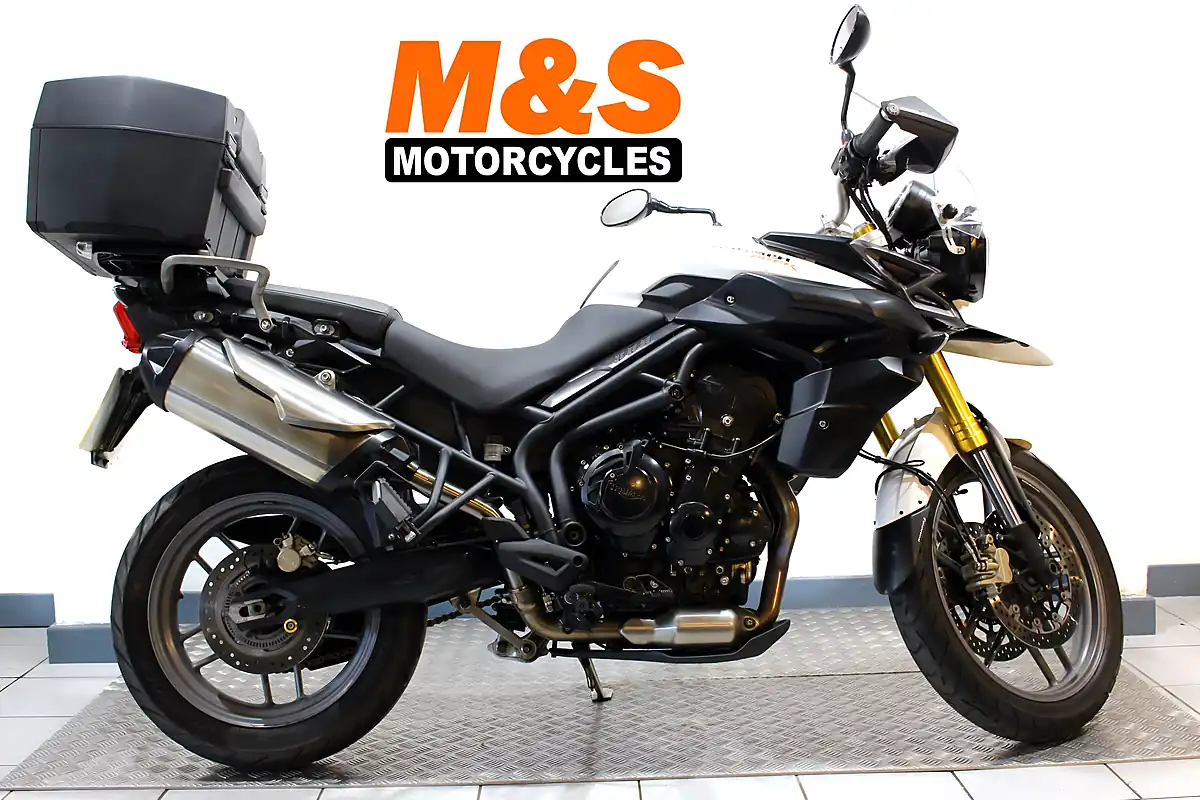 Used 2014 Triumph Tiger 800 White - Front View