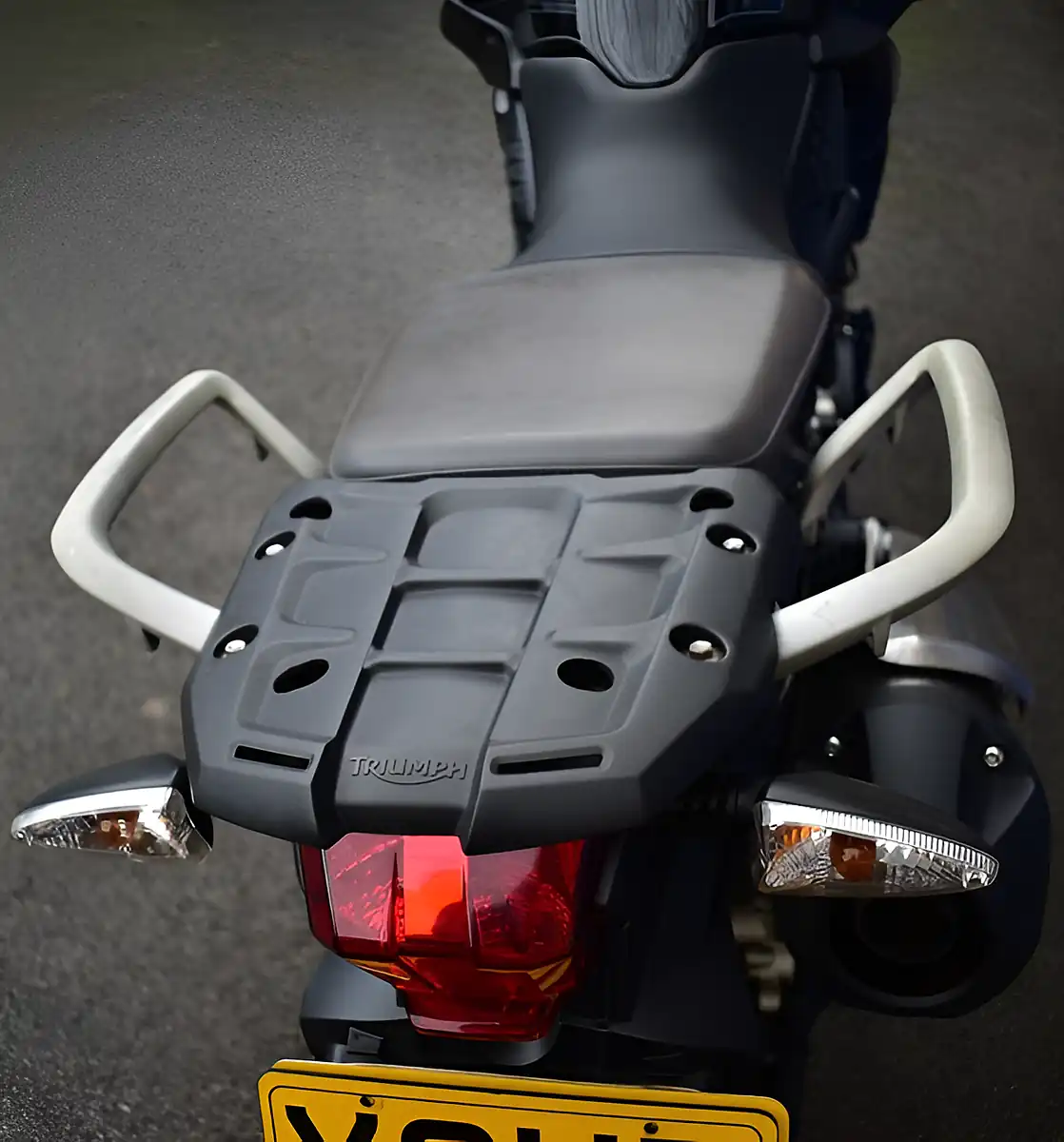 Used 2014 Triumph Tiger 800 Xr Jet Black - Interior and Exterior details 17