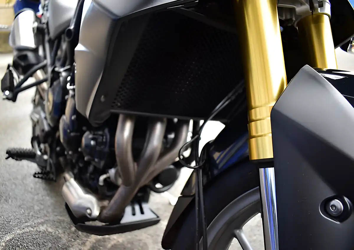 Used 2014 Triumph Tiger 800 Xr Jet Black - Interior and Exterior details 20