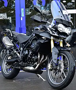 Used 2014 Triumph Tiger 800 Xr Jet Black - Interior and Exterior details 4