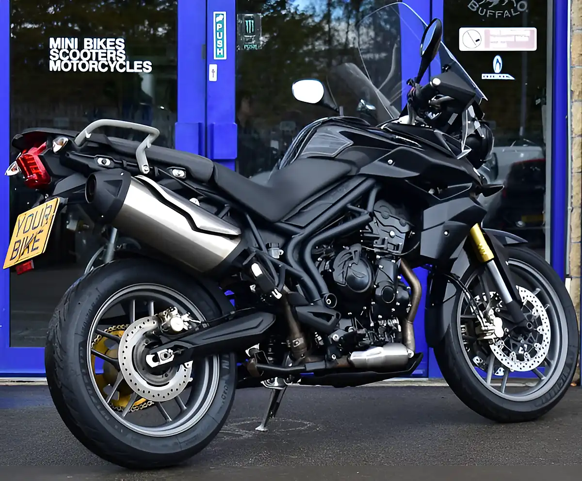Used 2014 Triumph Tiger 800 Xr Jet Black - Interior and Exterior details 6
