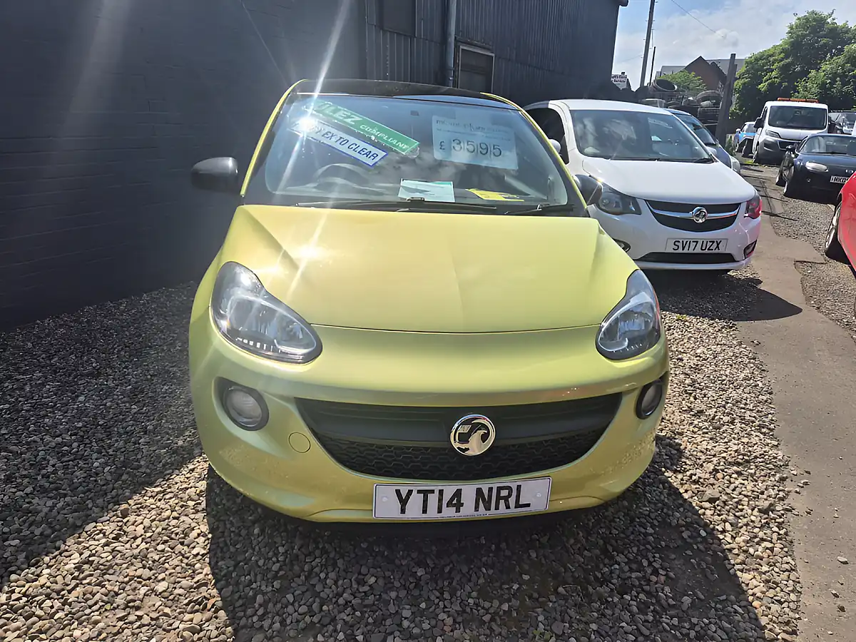 Used 2014 Vauxhall Adam Glam Green - Front View