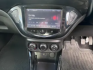 Used 2014 Vauxhall Adam Glam Red - Interior and Exterior details 14