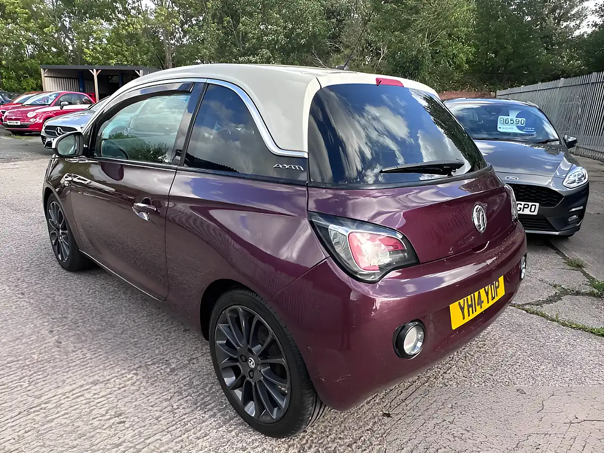Used 2014 Vauxhall Adam Glam Red - Interior and Exterior details 7