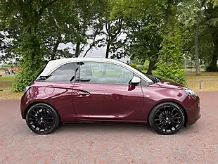 Used 2014 Vauxhall Adam Glam Red/Purple - Interior and Exterior details 2