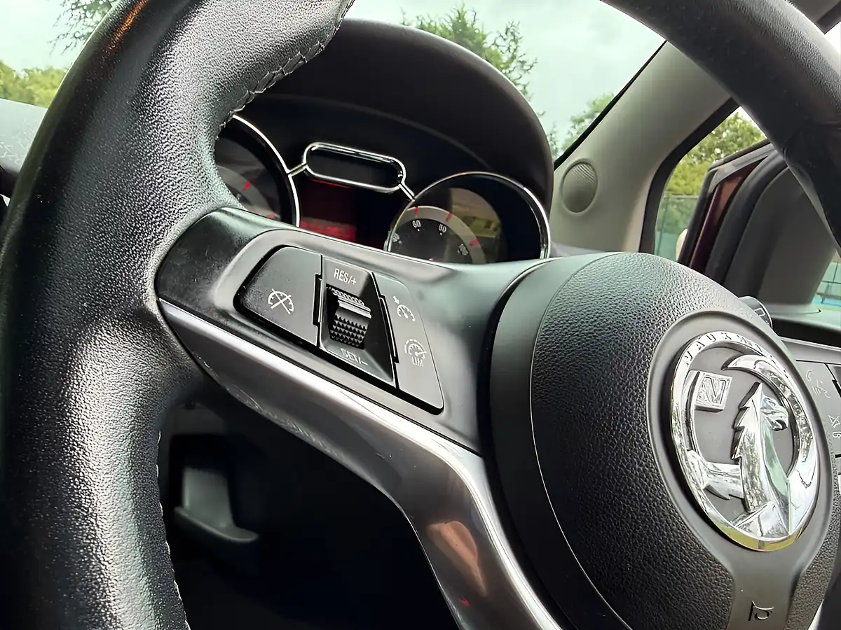 Used 2014 Vauxhall Adam Glam Red/Purple - Interior and Exterior details 20