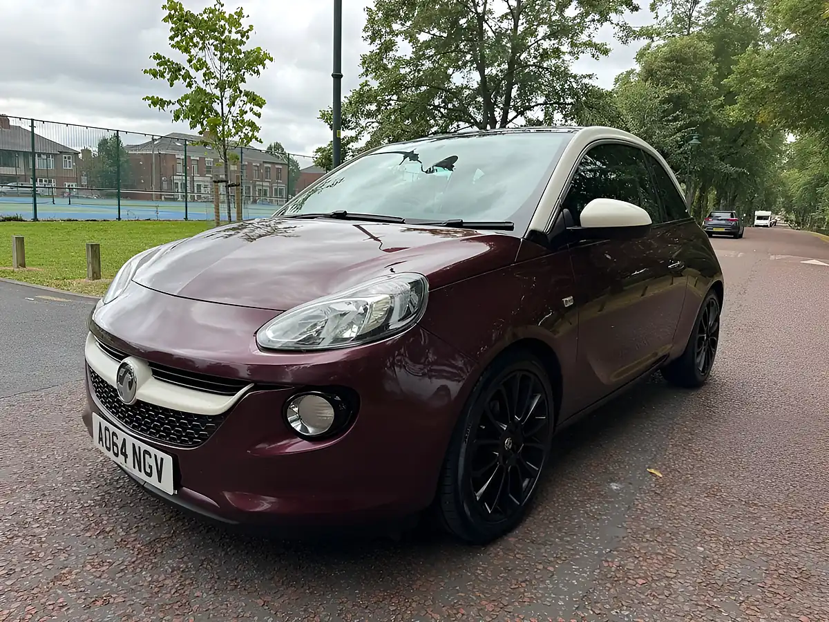 Used 2014 Vauxhall Adam Glam Red/Purple - Interior and Exterior details 9