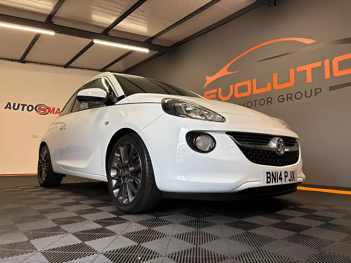 Used 2014 Vauxhall Adam Glam White - Interior and Exterior details 13