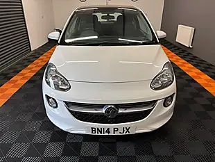 Used 2014 Vauxhall Adam Glam White - Interior and Exterior details 14