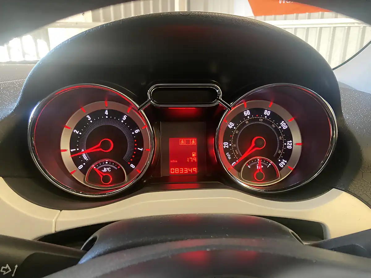 Used 2014 Vauxhall Adam Jam Black - Interior and Exterior details 9