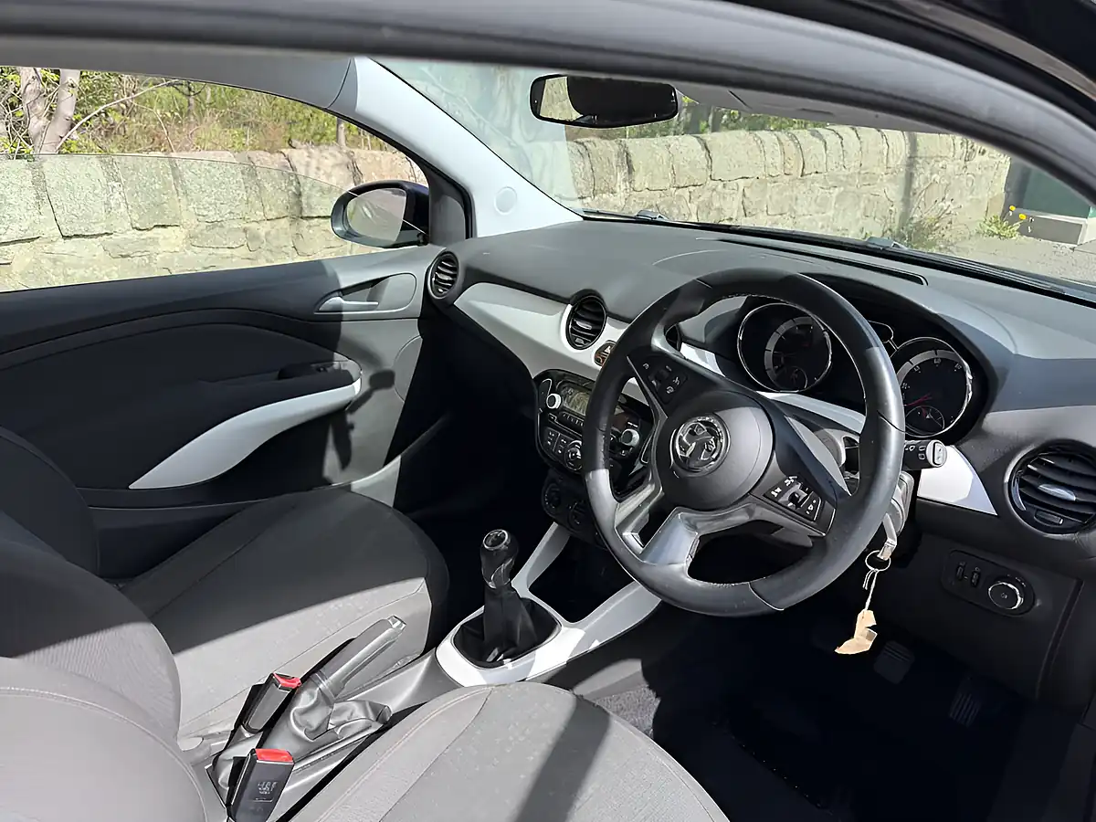 Used 2014 Vauxhall Adam Jam Black - Interior and Exterior details 5