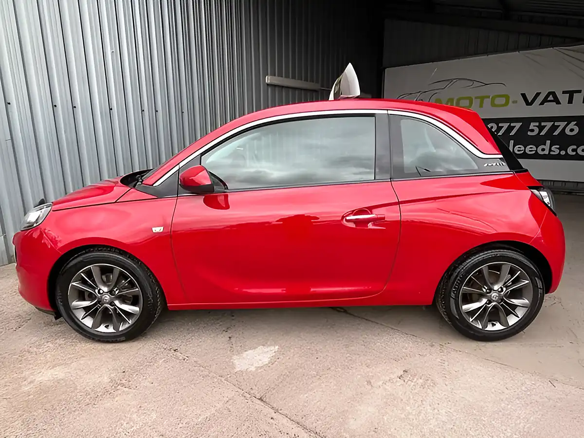 Used 2014 Vauxhall Adam Jam Red - Interior and Exterior details 9
