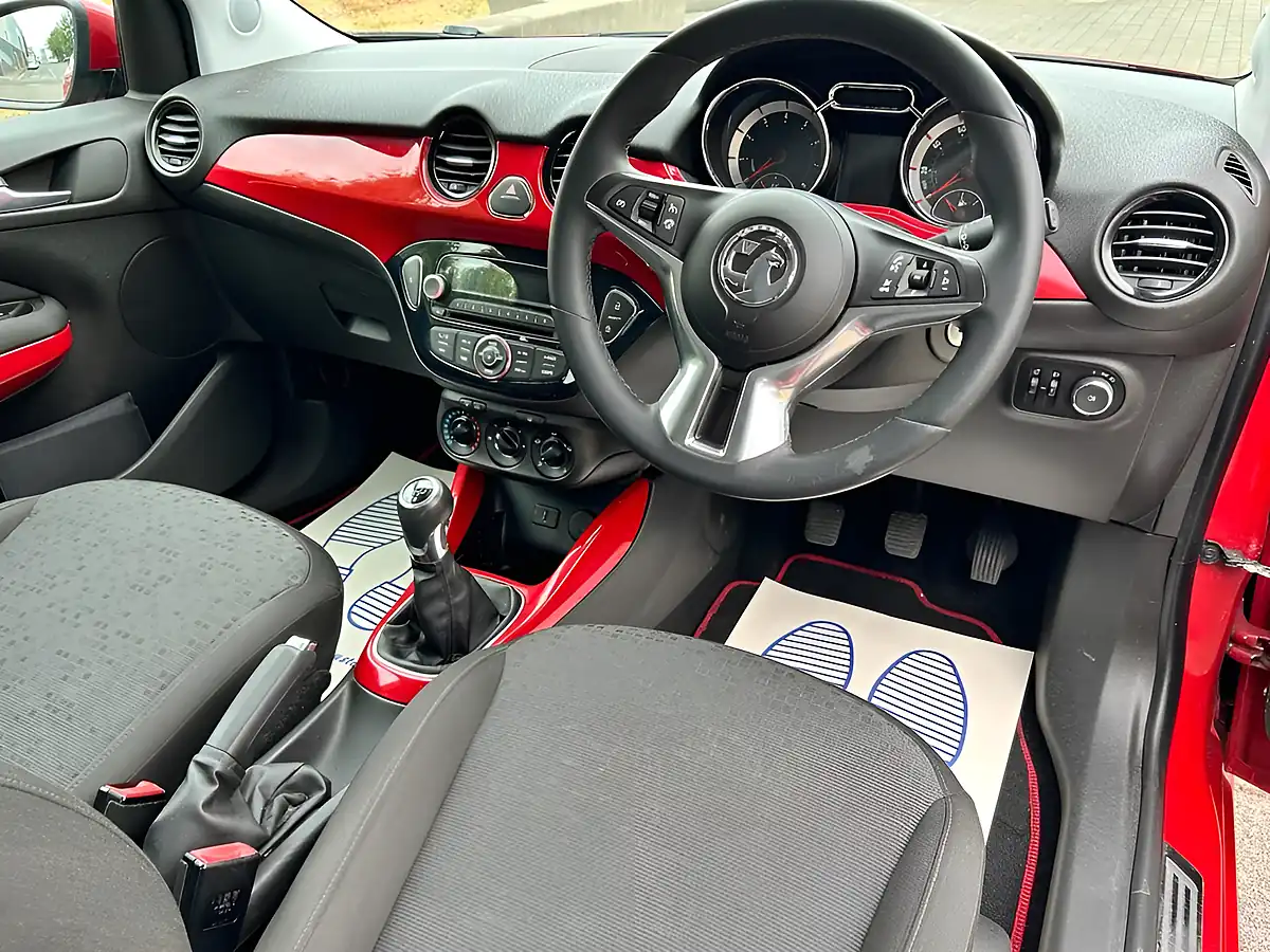 Used 2014 Vauxhall Adam Jam Red - Interior and Exterior details 3