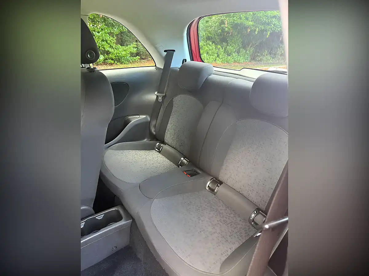 Used 2014 Vauxhall Adam Jam Red - Interior and Exterior details 11