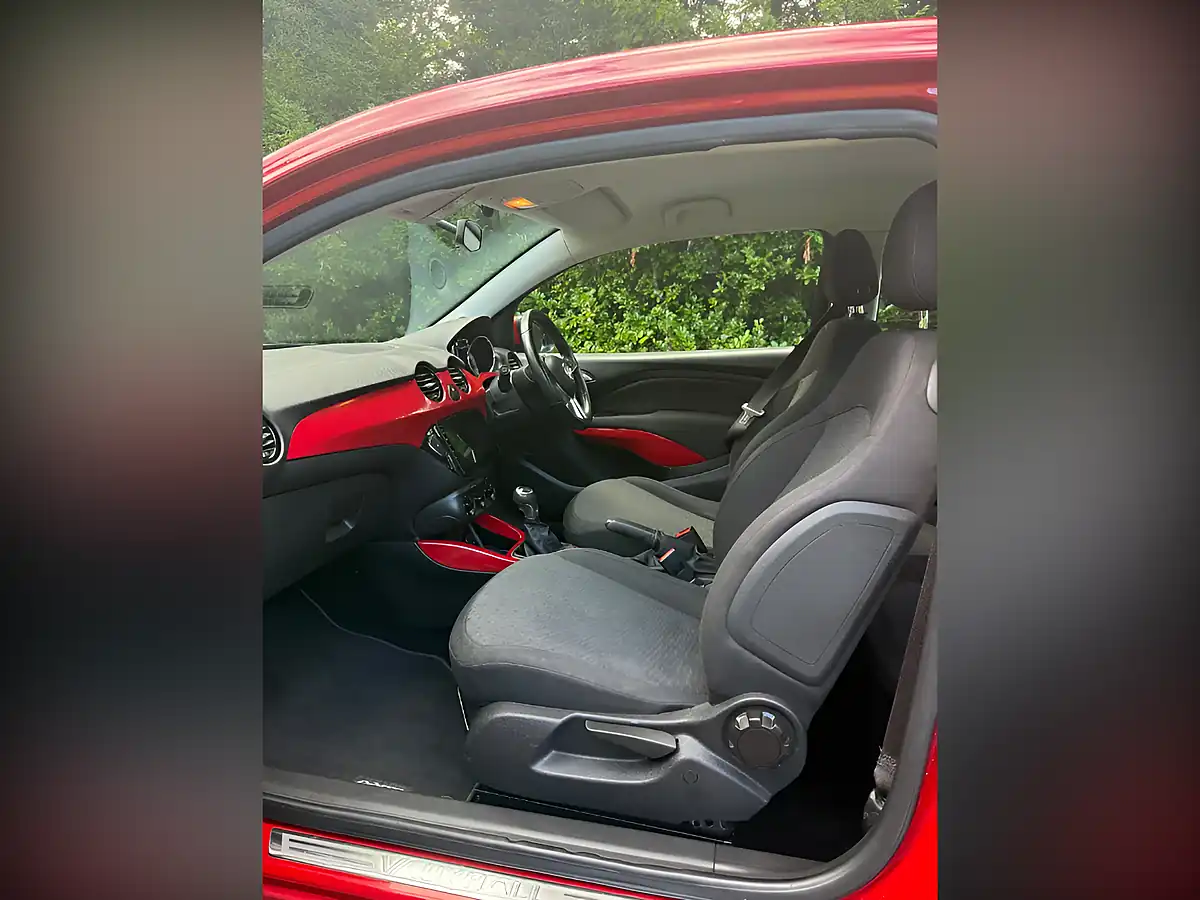 Used 2014 Vauxhall Adam Jam Red - Interior and Exterior details 12