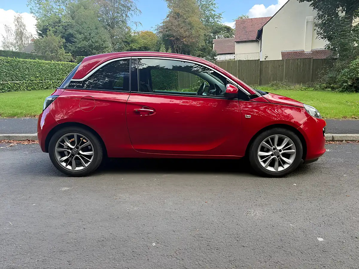 Used 2014 Vauxhall Adam Jam Red - Interior and Exterior details 2