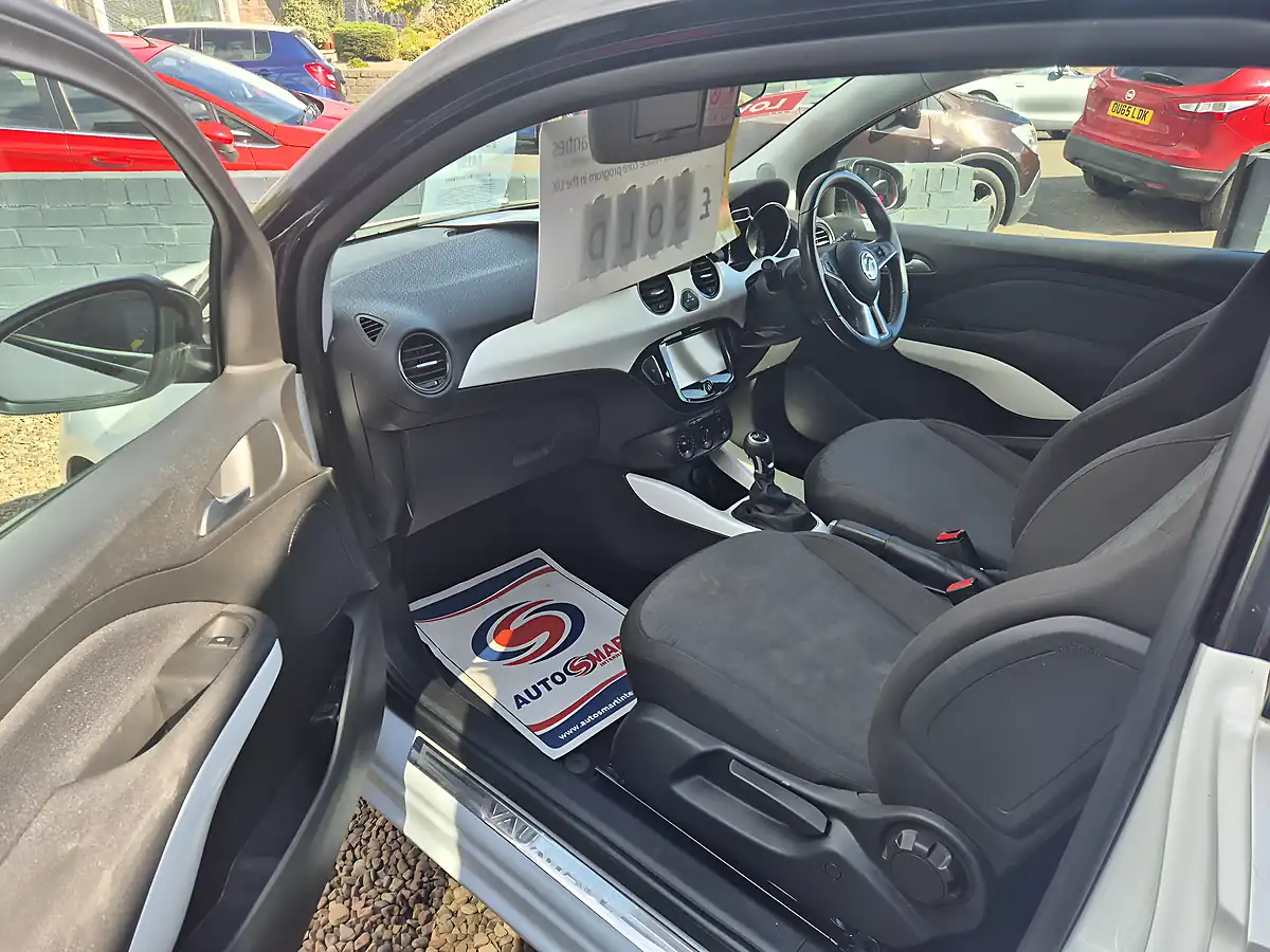 Used 2014 Vauxhall Adam Jam White - Interior and Exterior details 11