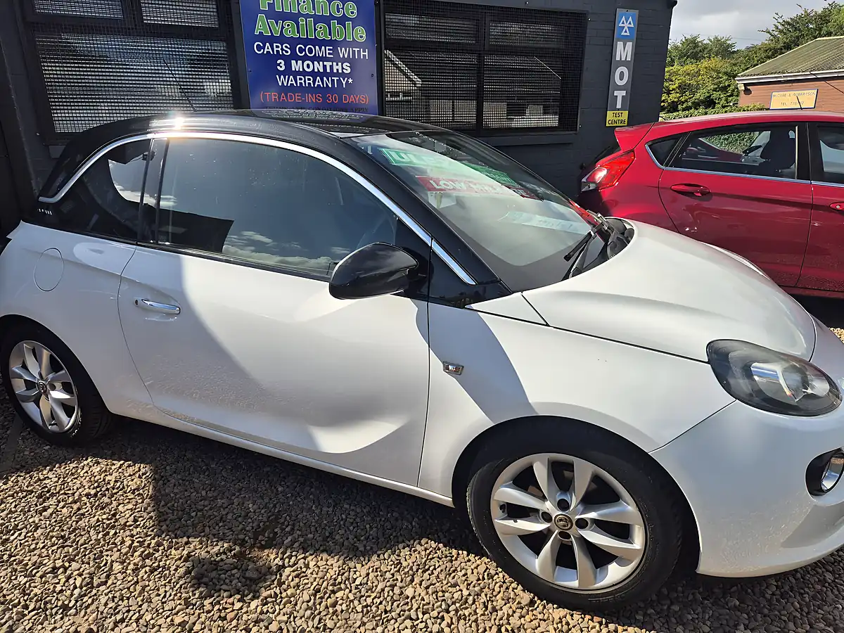 Used 2014 Vauxhall Adam Jam White - Interior and Exterior details 2
