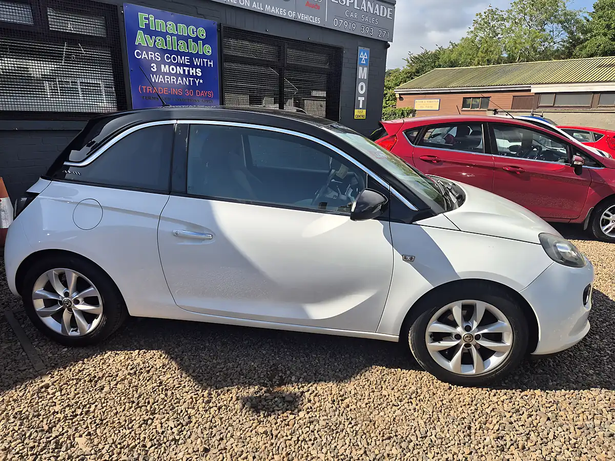 Used 2014 Vauxhall Adam Jam White - Interior and Exterior details 3
