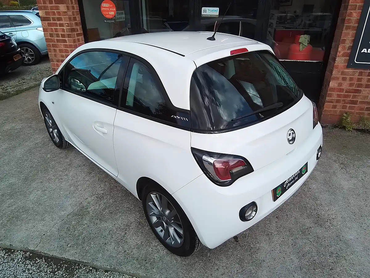 Used 2014 Vauxhall Adam Jam White - Interior and Exterior details 13